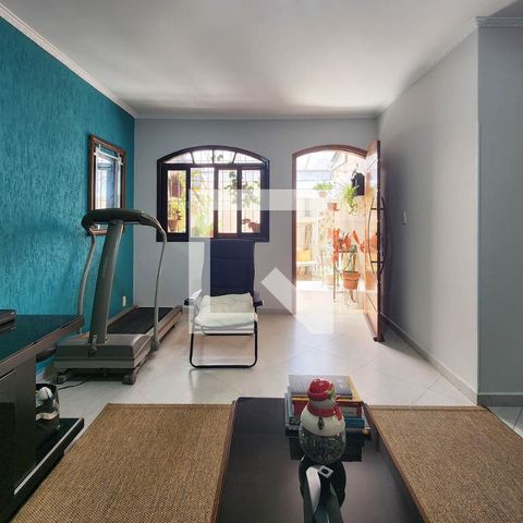Casa à venda com 280m², 3 quartos e 4 vagasSala
