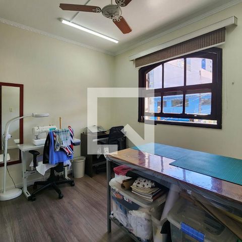 Casa à venda com 280m², 3 quartos e 4 vagasQuarto 2