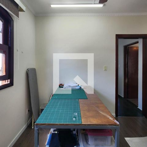 Casa à venda com 280m², 3 quartos e 4 vagasQuarto 2