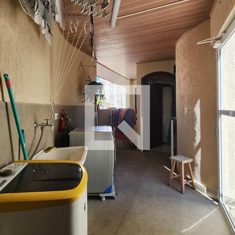 Casa à venda com 280m², 3 quartos e 4 vagasÁrea de Serviço
