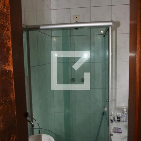 Casa à venda com 290m², 4 quartos e 2 vagasBanheiro da Suíte 2
