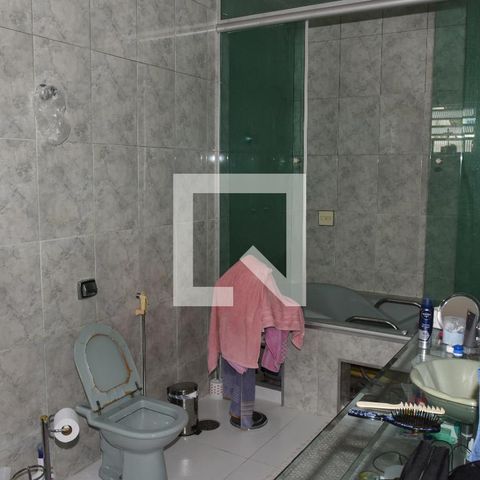 Casa à venda com 290m², 4 quartos e 2 vagasBanheiro da Suíte 3
