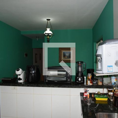 Casa à venda com 290m², 4 quartos e 2 vagasCozinha