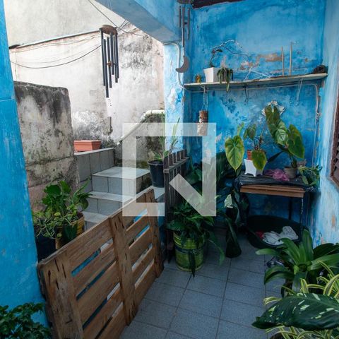 Casa à venda com 100m², 2 quartos e 1 vaga Casa à venda com 100m², 2 quartos e 1 vagaQuintal