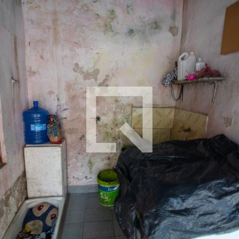 Casa à venda com 100m², 2 quartos e 1 vaga Casa à venda com 100m², 2 quartos e 1 vagaQuintal