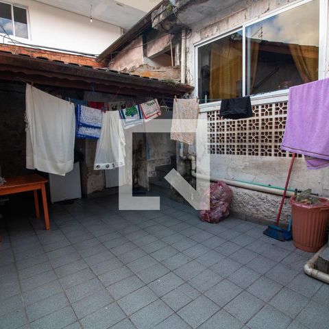 Casa à venda com 100m², 2 quartos e 1 vaga Casa à venda com 100m², 2 quartos e 1 vagaQuintal