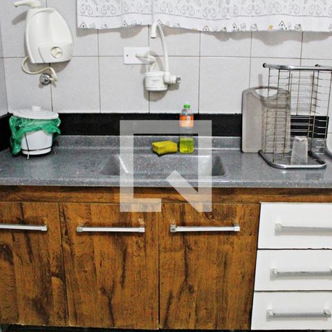 Casa à venda com 202m², 2 quartos e 2 vagasCozinha