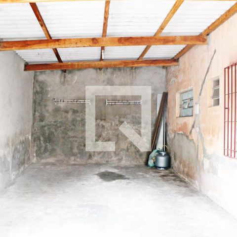 Casa à venda com 202m², 2 quartos e 2 vagasGaragem