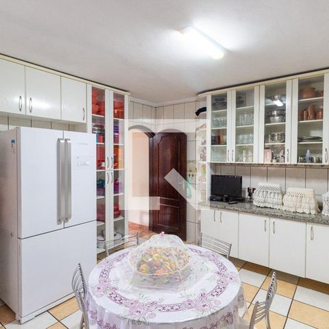 Casa à venda com 428m², 7 quartos e 4 vagasCozinha 1