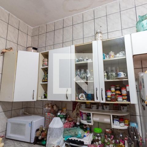 Casa à venda com 428m², 7 quartos e 4 vagasCozinha - Armários