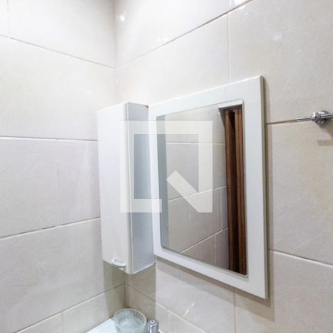 Casa à venda com 428m², 7 quartos e 4 vagasDetalhe do Banheiro da Suite