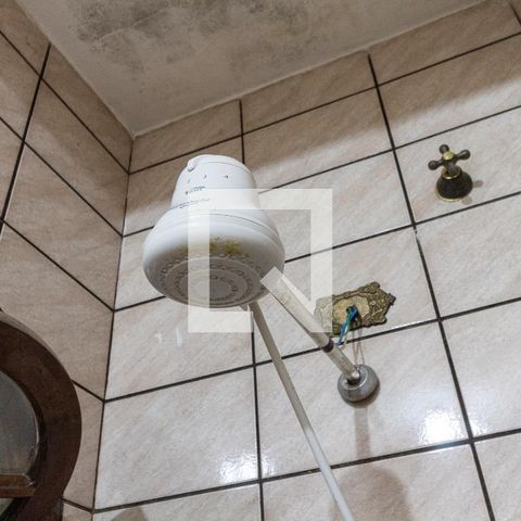 Casa à venda com 428m², 7 quartos e 4 vagasChuveiro