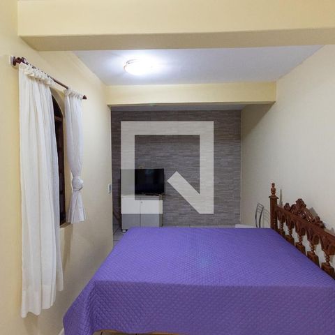 Casa à venda com 428m², 7 quartos e 4 vagasQuarto Suíte 2