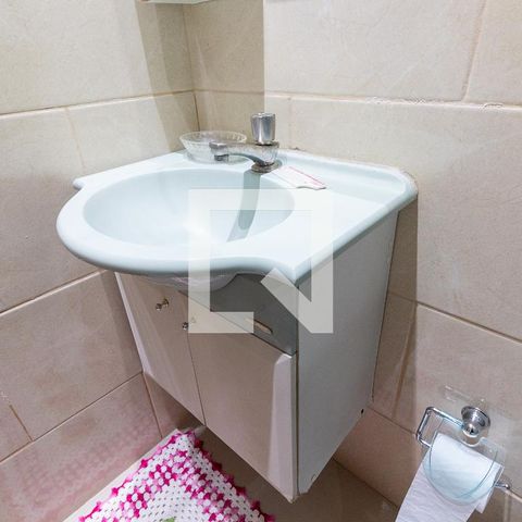Casa à venda com 428m², 7 quartos e 4 vagasBanheiro da Suíte 2