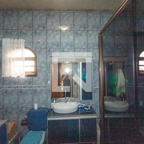 Casa à venda com 428m², 7 quartos e 4 vagasBanheiro da Suíte 1