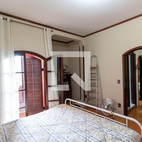 Casa à venda com 428m², 7 quartos e 4 vagasQuarto 2