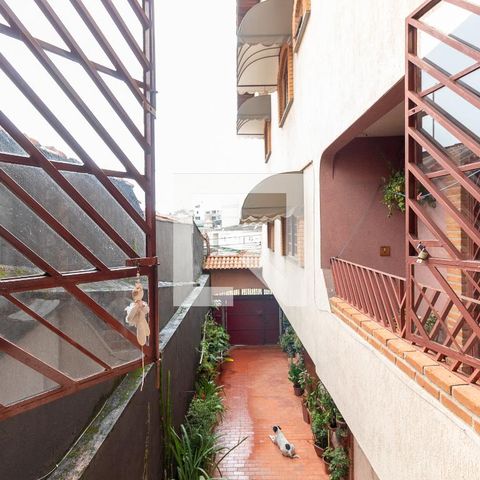 Casa à venda com 428m², 7 quartos e 4 vagasVista