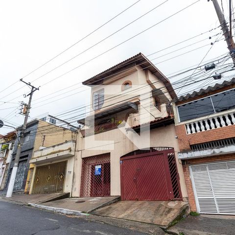 Casa à venda com 428m², 7 quartos e 4 vagasFachada