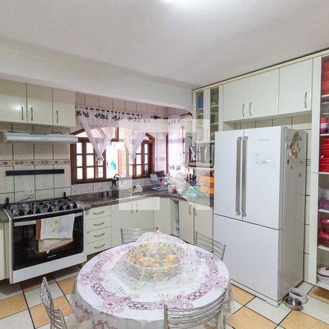 Casa à venda com 428m², 7 quartos e 4 vagasCozinha 1