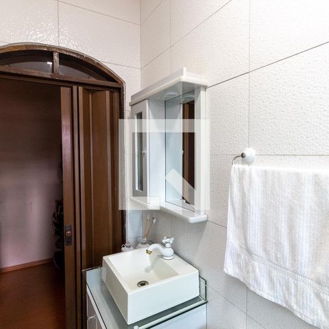 Casa à venda com 428m², 7 quartos e 4 vagasBanheiro 4