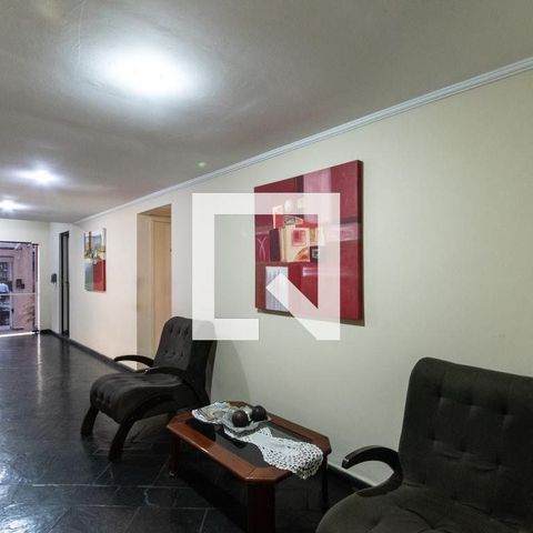 Apartamento para alugar com 120m², 2 quartos e 1 vagaHall