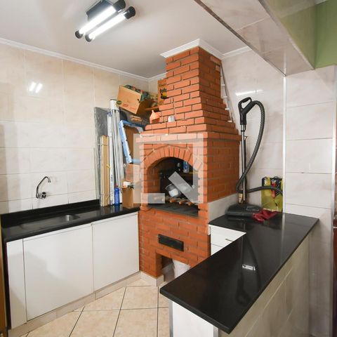 Casa à venda com 440m², 7 quartos e 6 vagas Casa à venda com 440m², 7 quartos e 6 vagasChurrasqueira