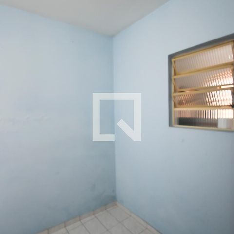 Casa à venda com 440m², 7 quartos e 6 vagas Casa à venda com 440m², 7 quartos e 6 vagasQuarto 3