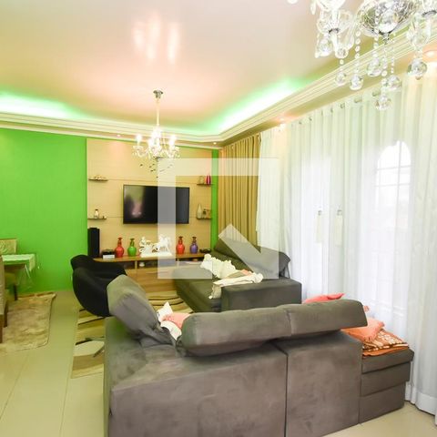 Casa à venda com 440m², 7 quartos e 6 vagas Casa à venda com 440m², 7 quartos e 6 vagasSala 1