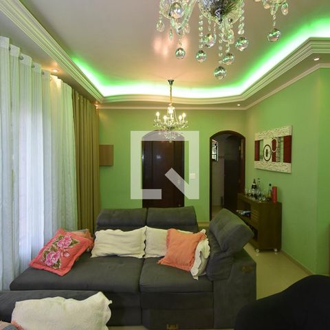 Casa à venda com 440m², 7 quartos e 6 vagas Casa à venda com 440m², 7 quartos e 6 vagasSala 1