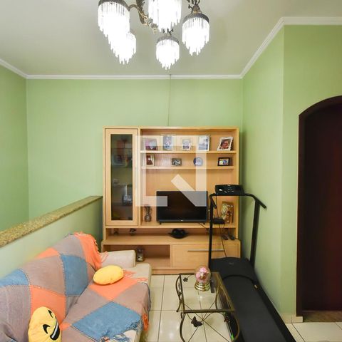 Casa à venda com 440m², 7 quartos e 6 vagas Casa à venda com 440m², 7 quartos e 6 vagasSala 2
