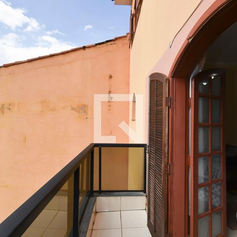 Casa à venda com 440m², 7 quartos e 6 vagas Casa à venda com 440m², 7 quartos e 6 vagasVaranda do Suíte 2