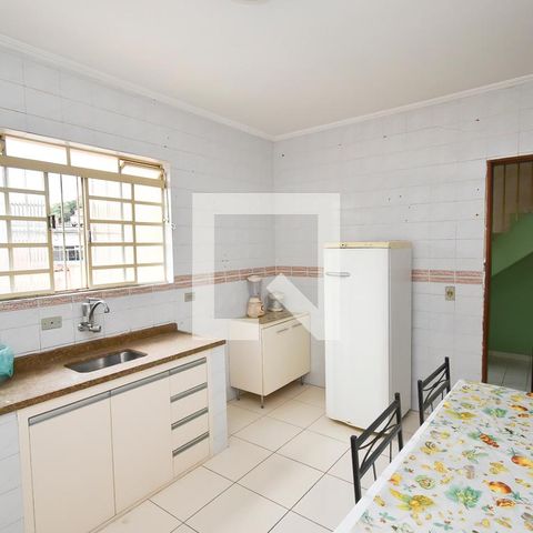 Casa à venda com 440m², 7 quartos e 6 vagas Casa à venda com 440m², 7 quartos e 6 vagasCozinha 2