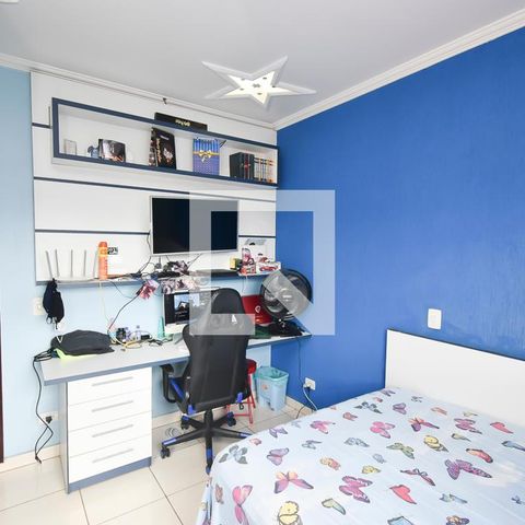Casa à venda com 440m², 7 quartos e 6 vagas Casa à venda com 440m², 7 quartos e 6 vagasQuarto 2
