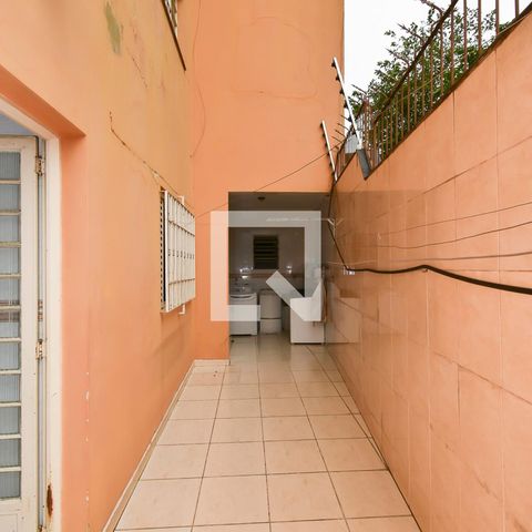 Casa à venda com 440m², 7 quartos e 6 vagas Casa à venda com 440m², 7 quartos e 6 vagasLavanderia 2