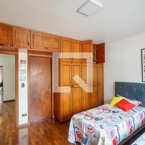 Casa à venda com 313m², 3 quartos e 4 vagasSuíte 02