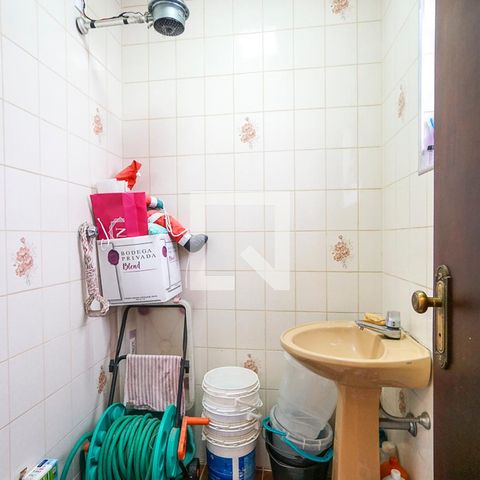 Casa à venda com 313m², 3 quartos e 4 vagasBanheiro de serviço