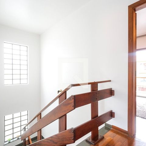 Casa à venda com 313m², 3 quartos e 4 vagasHall da eacada