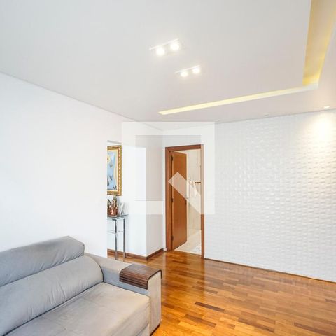 Casa à venda com 313m², 3 quartos e 4 vagasSala de TV