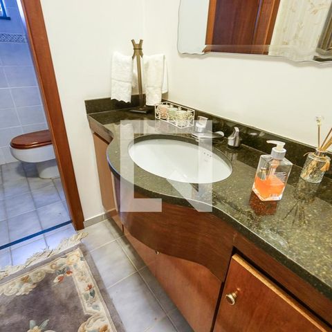 Casa à venda com 313m², 3 quartos e 4 vagasPia