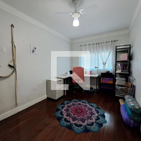 Casa à venda com 270m², 3 quartos e 2 vagasQuarto 2