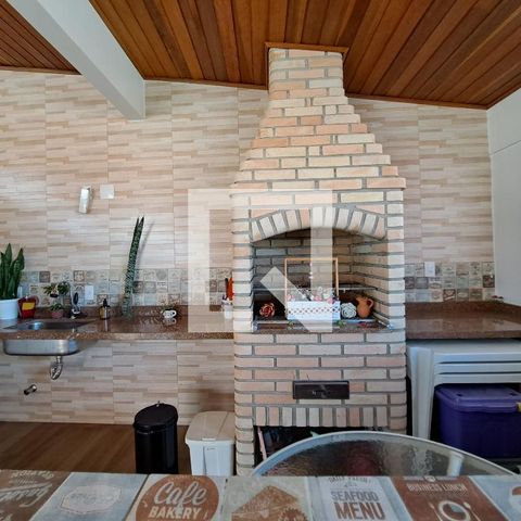 Casa à venda com 270m², 3 quartos e 2 vagasChurrasqueira - 3 andar