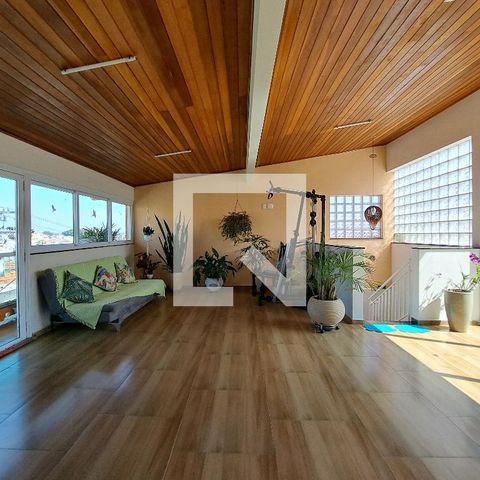 Casa à venda com 270m², 3 quartos e 2 vagasChurrasqueira - 3 andar