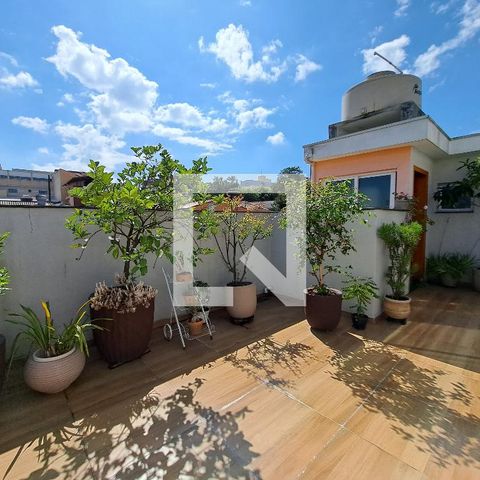 Casa à venda com 270m², 3 quartos e 2 vagasQuintal