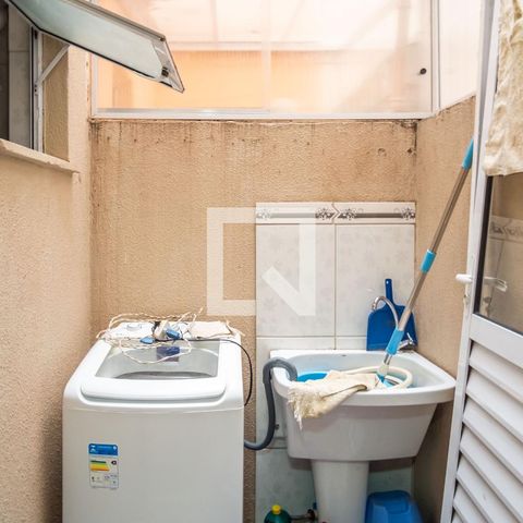 Apartamento à venda com 102m², 2 quartos e 1 vagaÁrea de Serviço