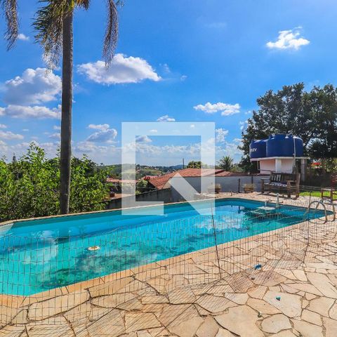 Casa à venda com 180m², 2 quartos e 1 vagaVista