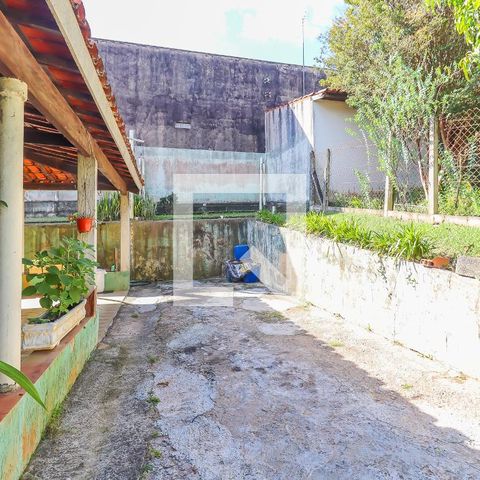 Casa à venda com 180m², 2 quartos e 1 vagaQuintal