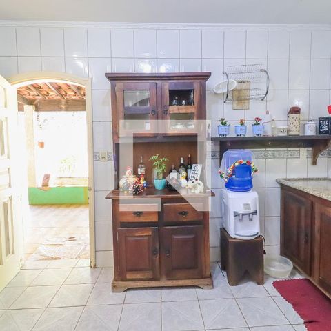 Casa à venda com 180m², 2 quartos e 1 vagaCozinha