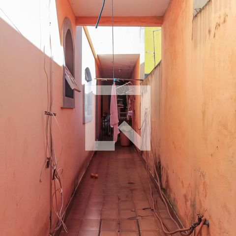 Casa à venda com 150m², 3 quartos e 2 vagas Casa à venda com 150m², 3 quartos e 2 vagasCorredor Externo