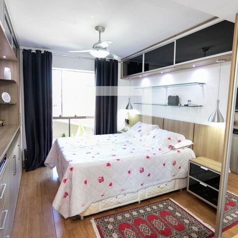 Casa à venda com 350m², 3 quartos e 6 vagas Casa à venda com 350m², 3 quartos e 6 vagasSuíte 2