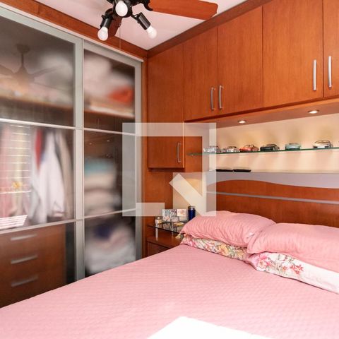 Casa à venda com 350m², 3 quartos e 6 vagas Casa à venda com 350m², 3 quartos e 6 vagasQuarto 1